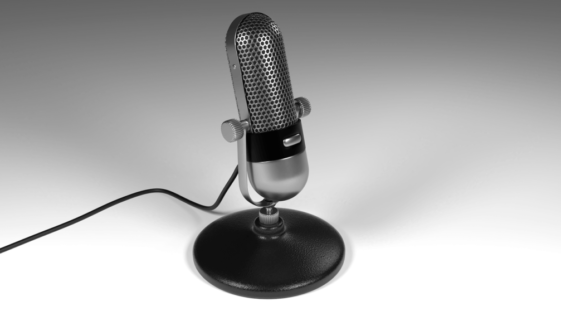 Podcasts liegen im Trend. Ran ans Mikrofon!
